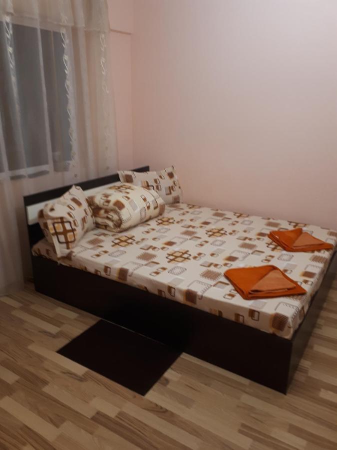 Apartament 2 Camere Semidecomandat "La Gicu" Sulina Eksteriør billede