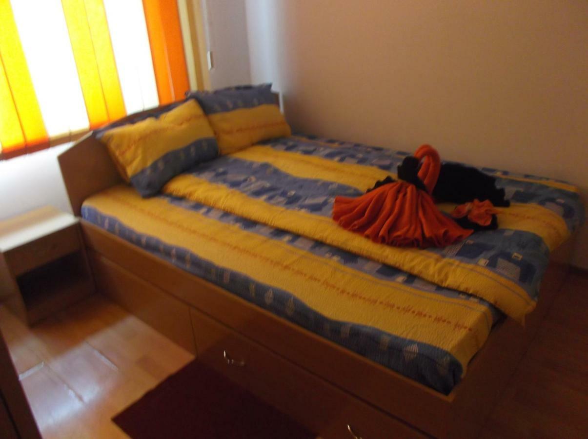 Apartament 2 Camere Semidecomandat "La Gicu" Sulina Eksteriør billede